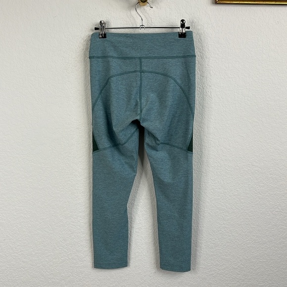 Madewell x Outdoor Voices 3/4 Warmup Leggings Emerald Slate - Picture 4 of 5